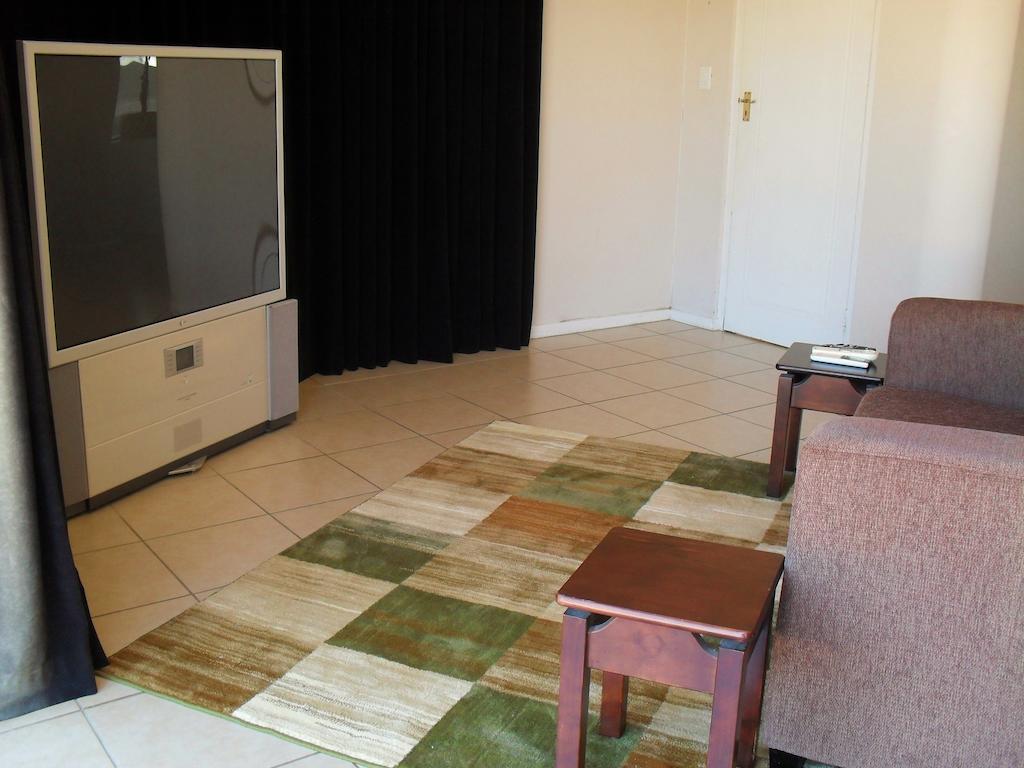 8 Royal Palm B&B Umhlanga Rocks Oda fotoğraf