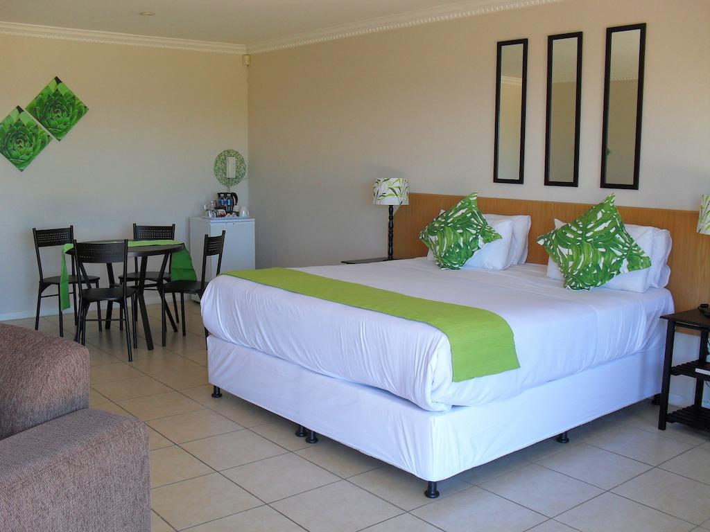 8 Royal Palm B&B Umhlanga Rocks Oda fotoğraf