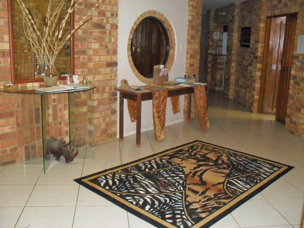 8 Royal Palm B&B Umhlanga Rocks Dış mekan fotoğraf