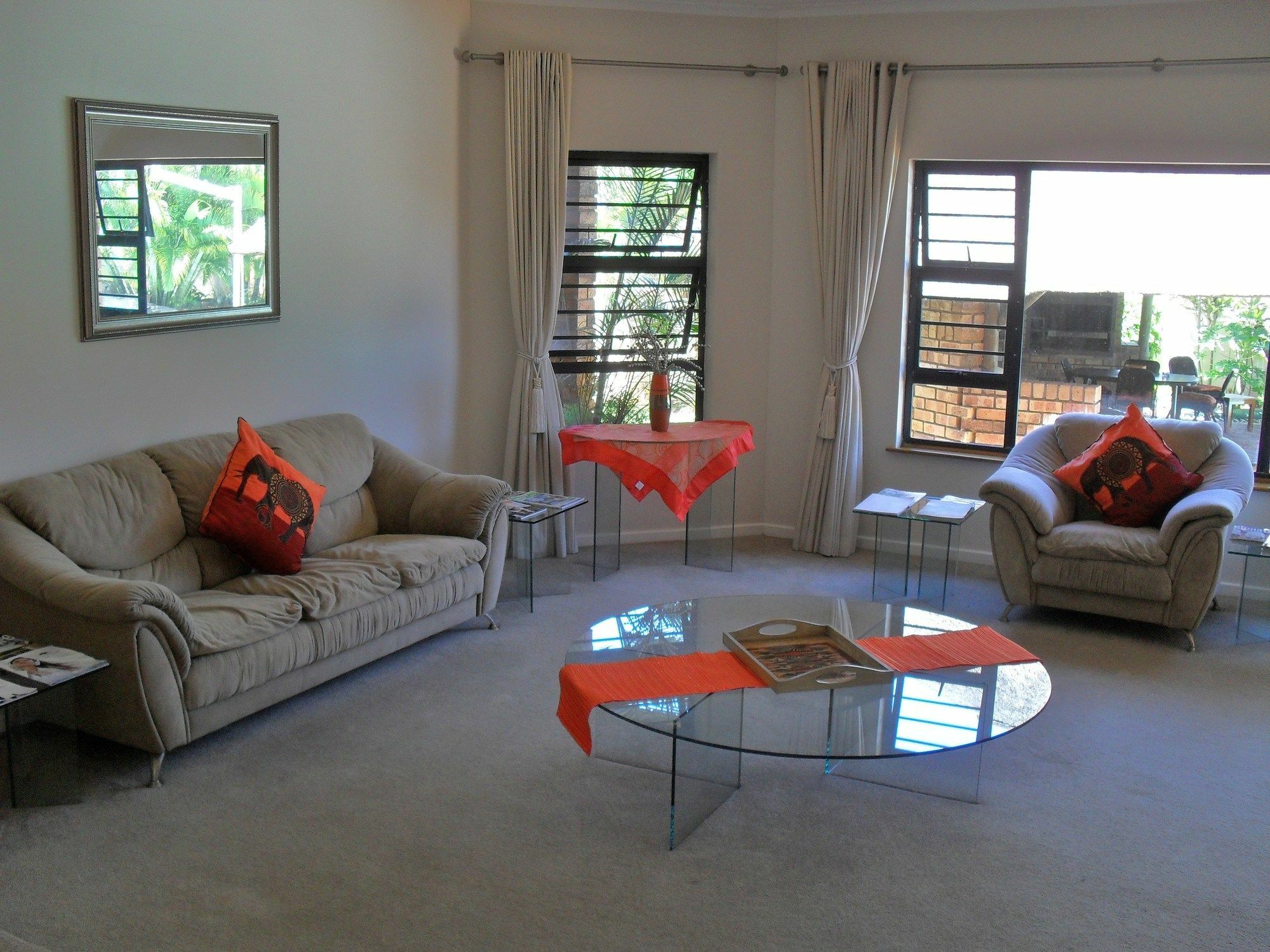 8 Royal Palm B&B Umhlanga Rocks Dış mekan fotoğraf